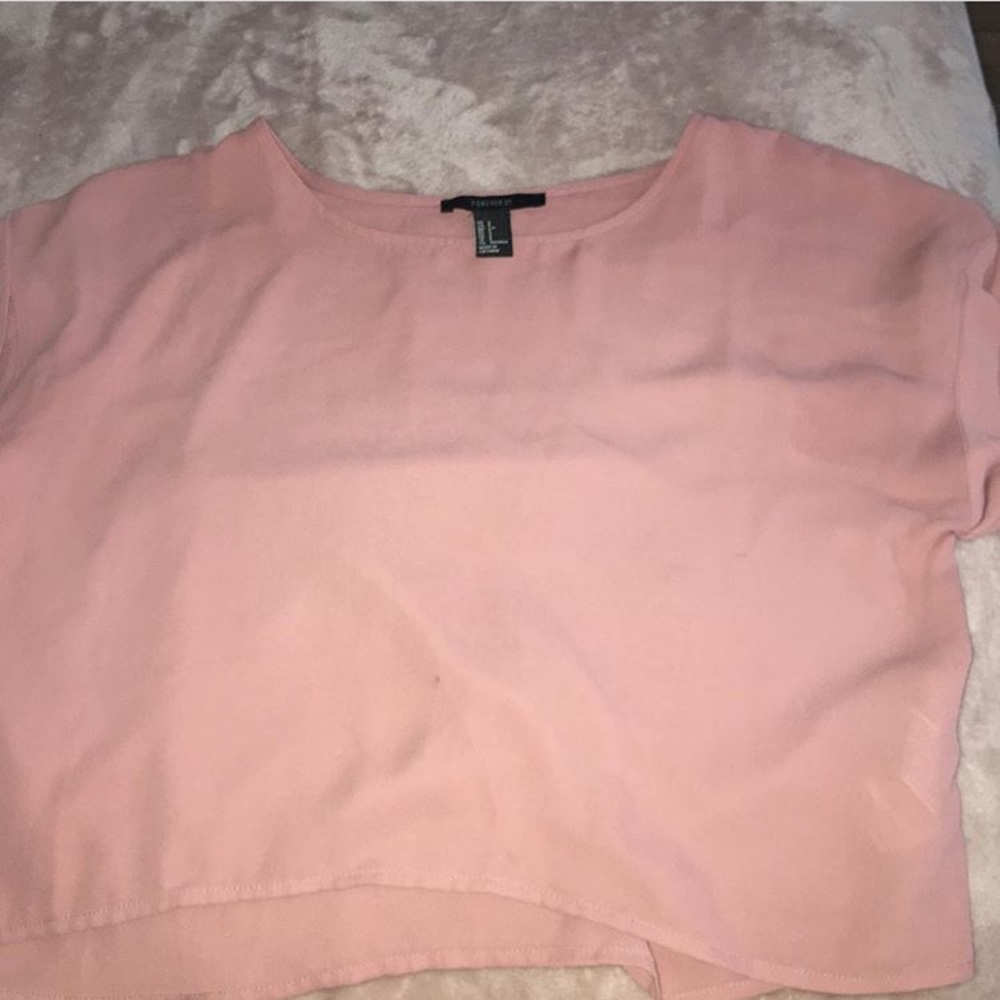 pink crop top
